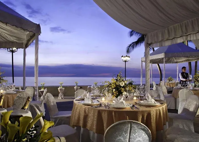 호텔 Sofitel Philippine Plaza 마닐라
