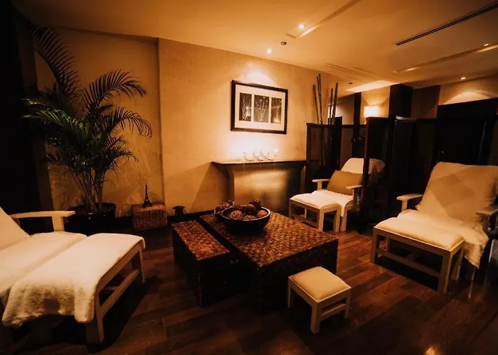 Sofitel Philippine Plaza